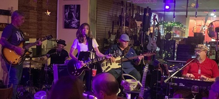 Remedy Singing group & Band Live!